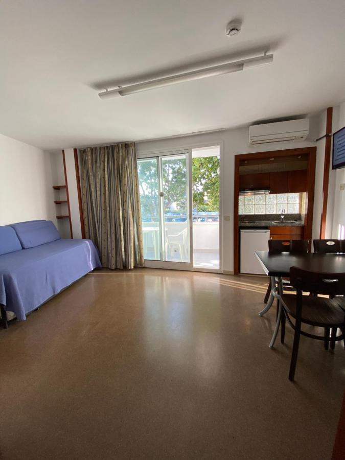 Hotel Apartamentos Solimar Калафел Екстериор снимка