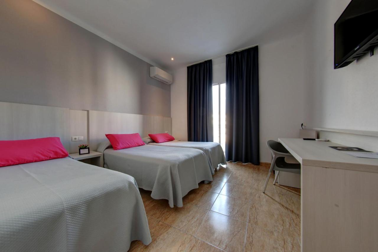 Hotel Apartamentos Solimar Калафел Екстериор снимка