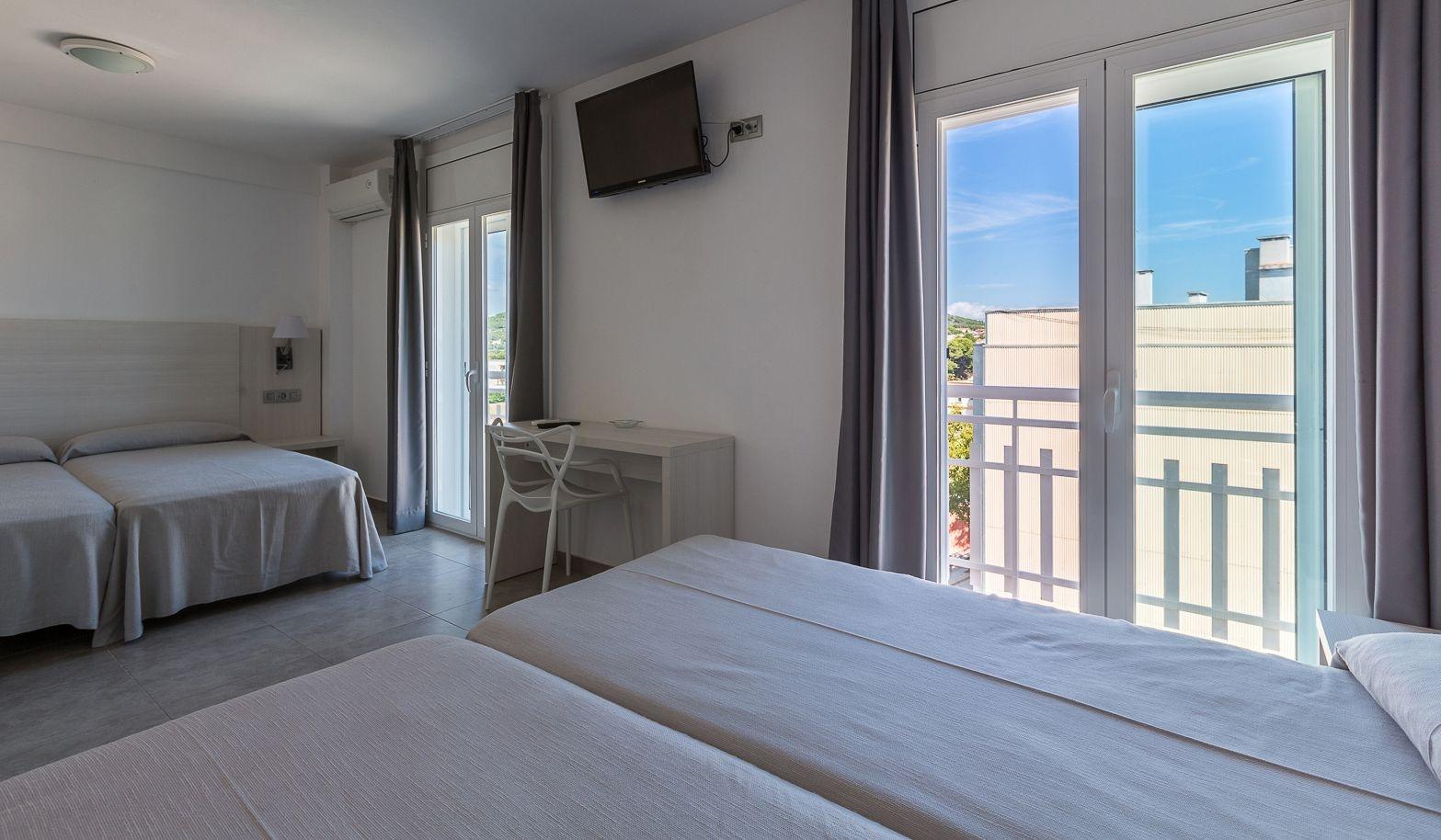 Hotel Apartamentos Solimar Калафел Екстериор снимка