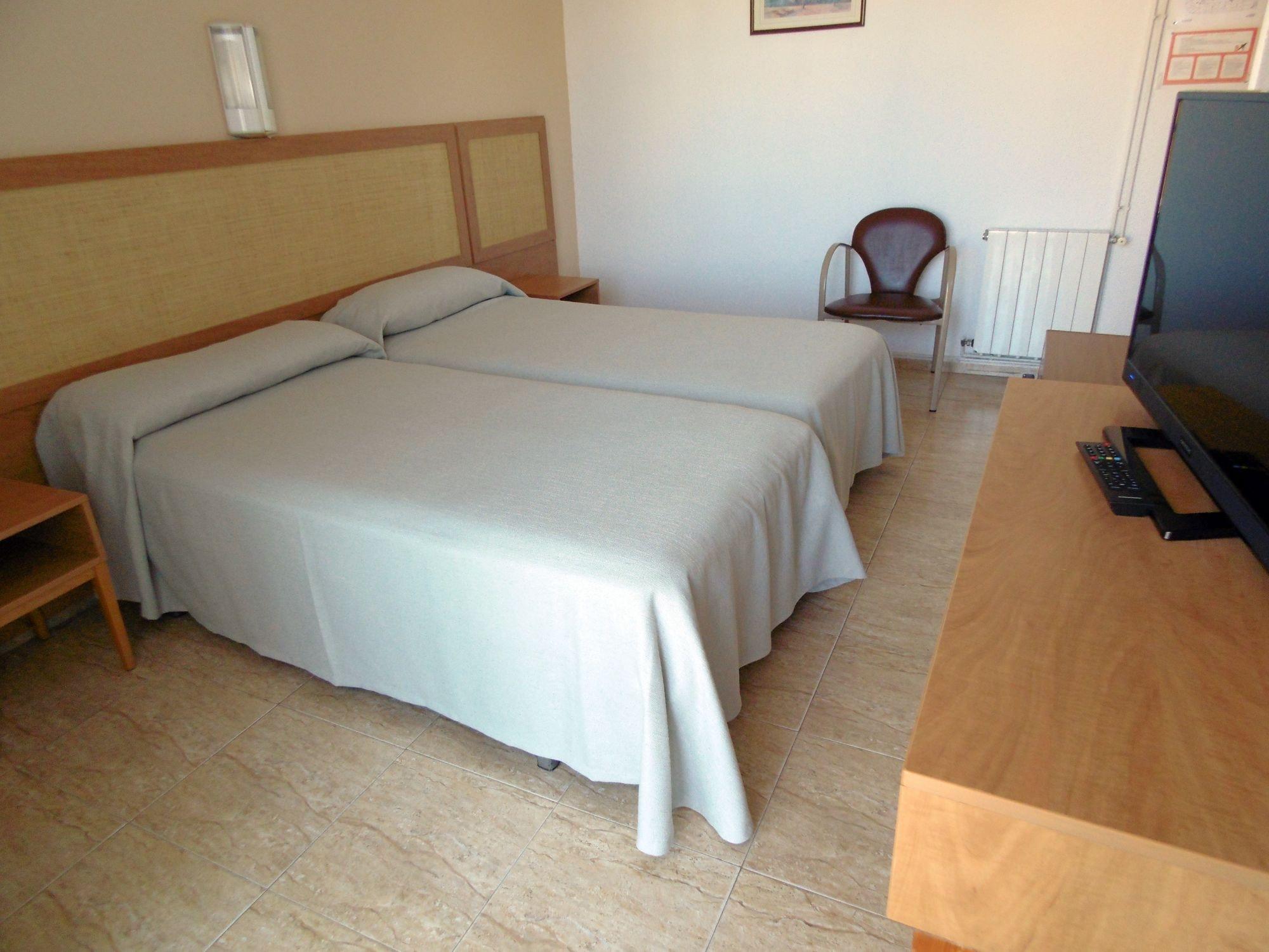 Hotel Apartamentos Solimar Калафел Екстериор снимка