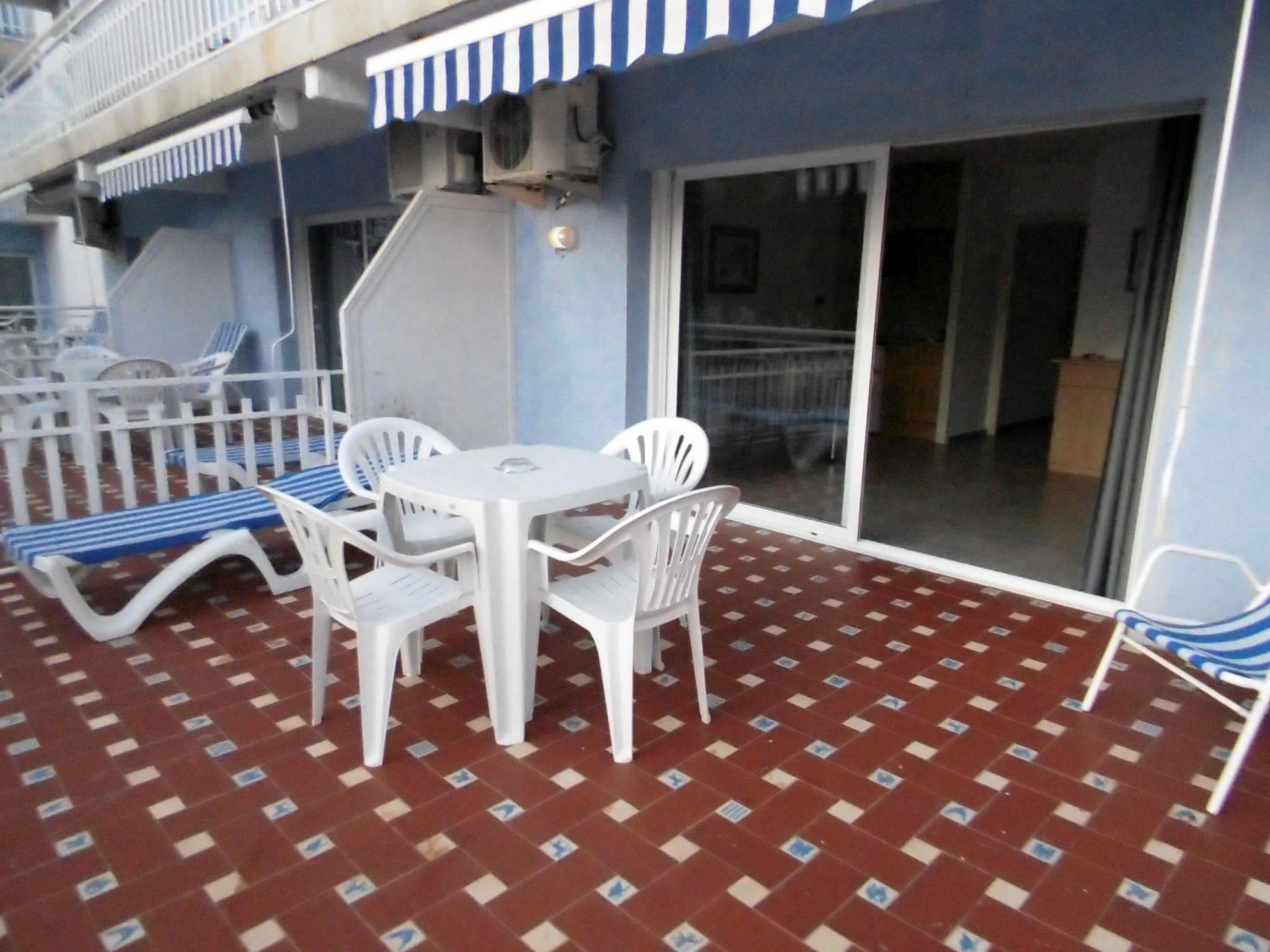 Hotel Apartamentos Solimar Калафел Екстериор снимка